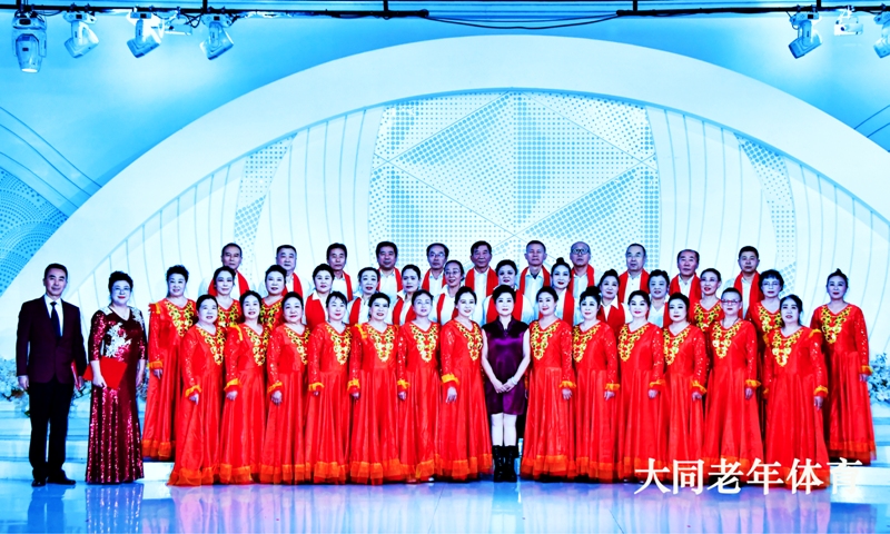 001大合唱《银龄颂》.jpg
