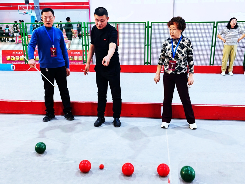 1772504767106434.jpg 001地掷球.jpg